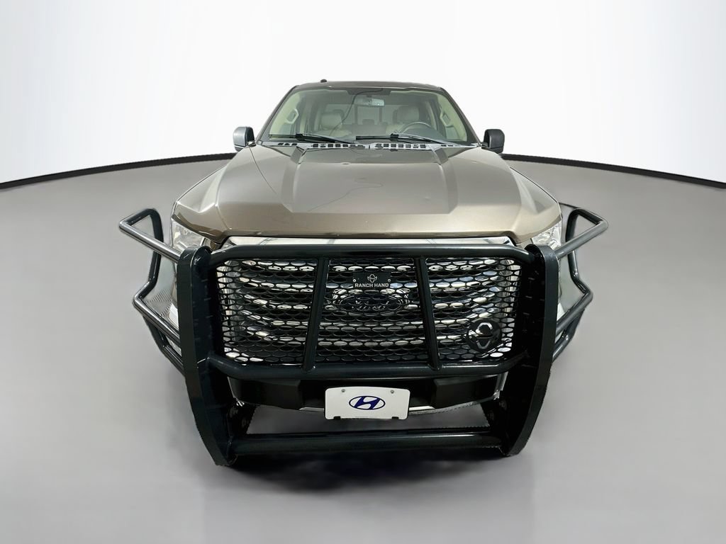 Used 2016 Ford F150 XLT w/ Equipment Group 302A Luxury RWD image 2