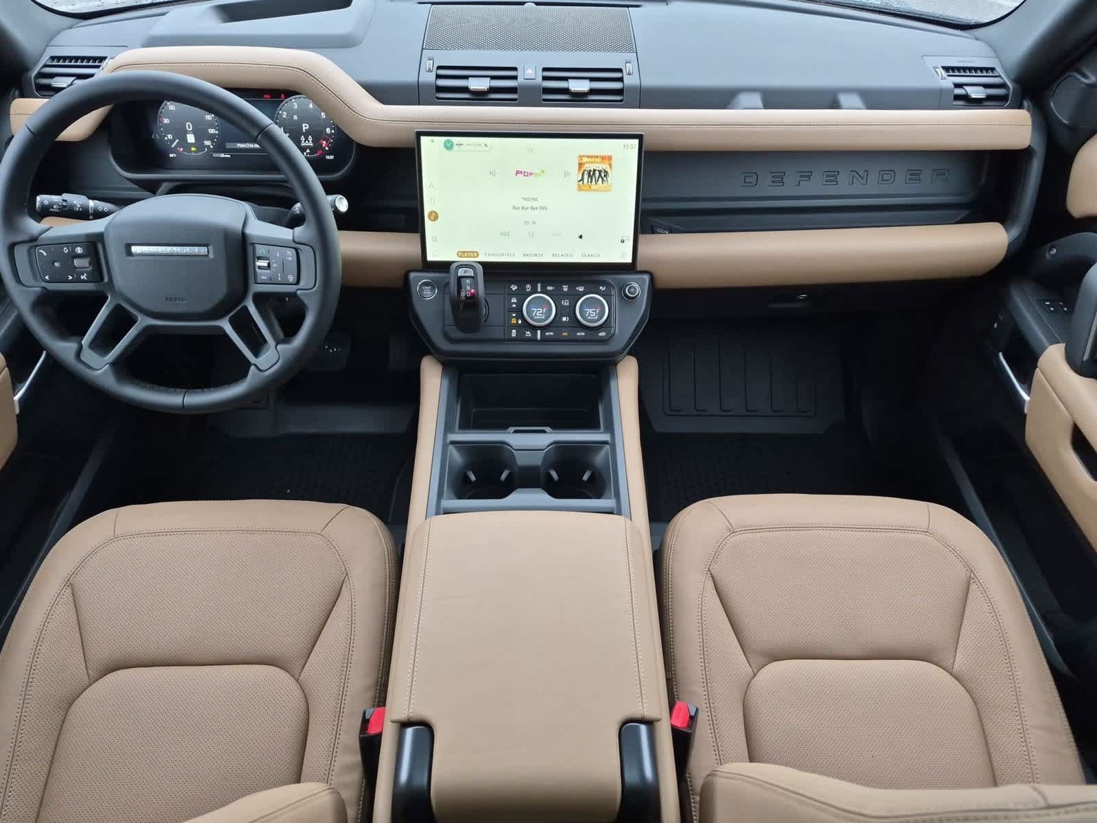 New 2026 Land Rover Defender 130 X-Dynamic SE AWD/4WD image 15