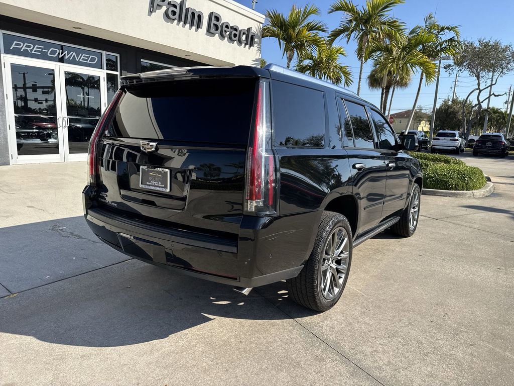 Used 2019 Cadillac Escalade Platinum w/ Escalade Sport Edition image 3