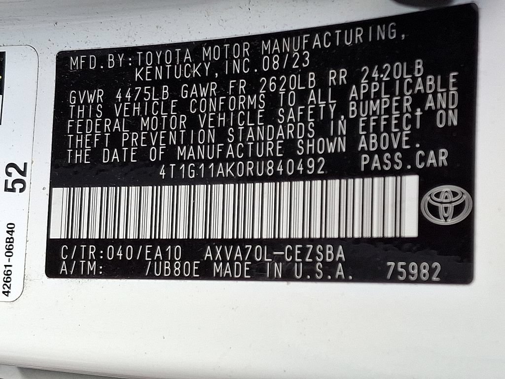 Used 2024 Toyota Camry SE FWD image 26