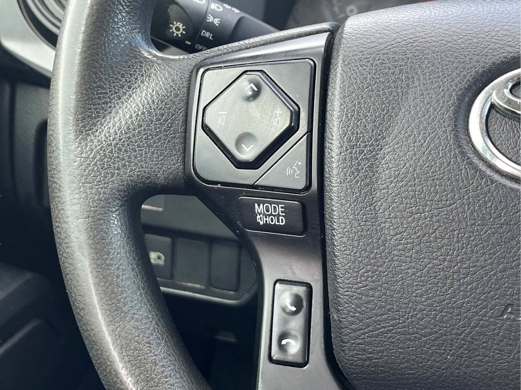Used 2020 Toyota Tacoma SR w/ SR Convenience Package RWD image 17
