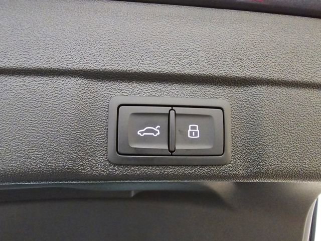 Used 2025 Audi A5 2.0T Prestige w/ 19" Wheel Package image 36