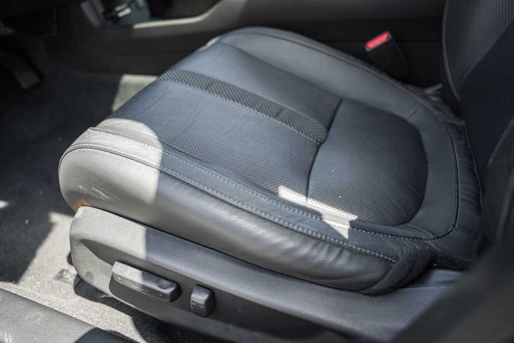 Used 2021 Honda Civic EX-L image 31