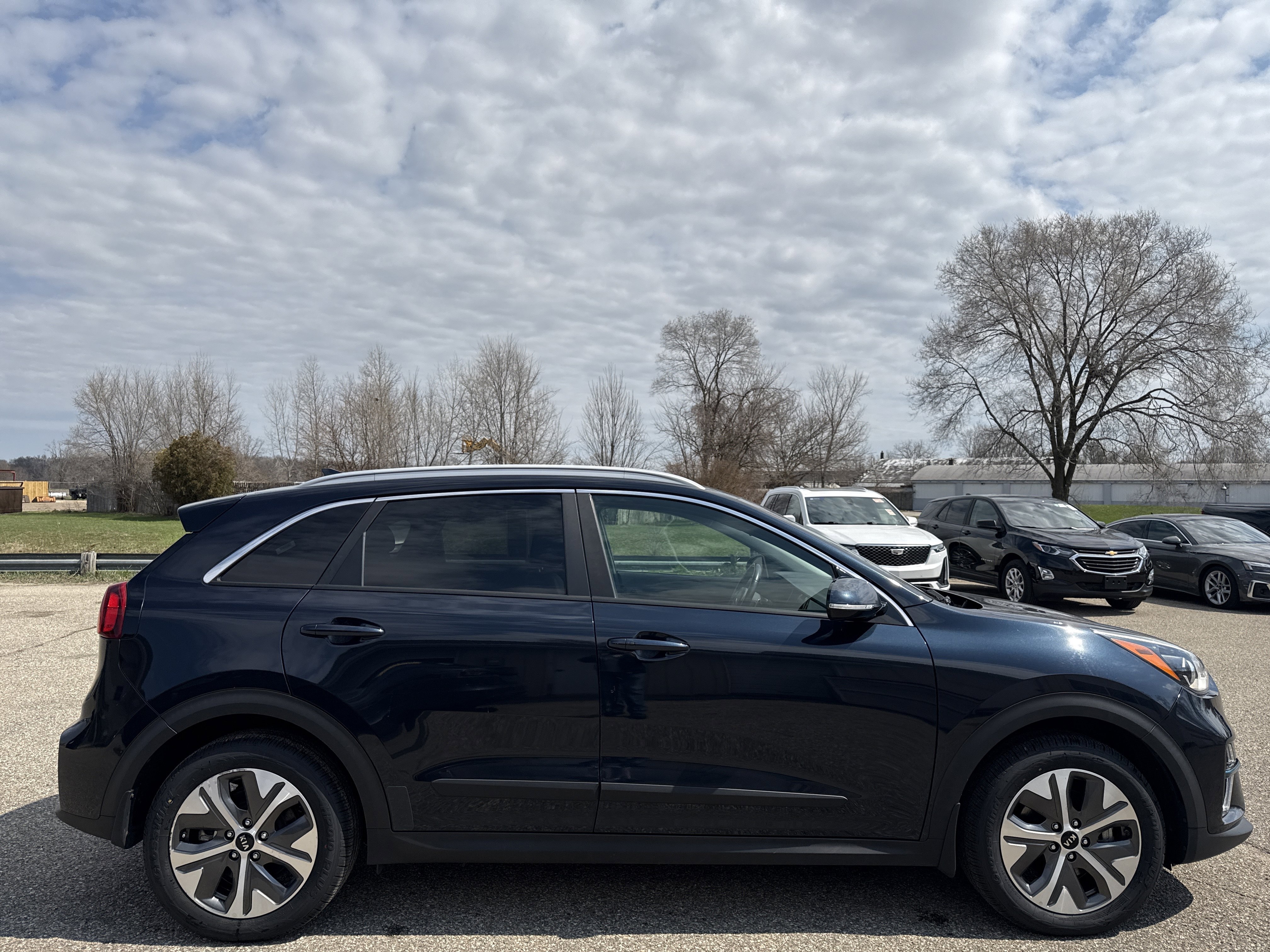 Used 2020 Kia Niro EX Premium image 6