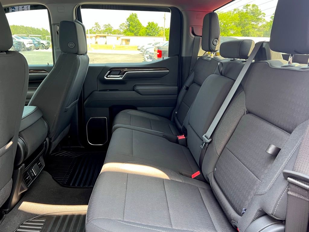 Used 2025 GMC Sierra 1500 Elevation w/ X31 Off-Road Package AWD/4WD image 12