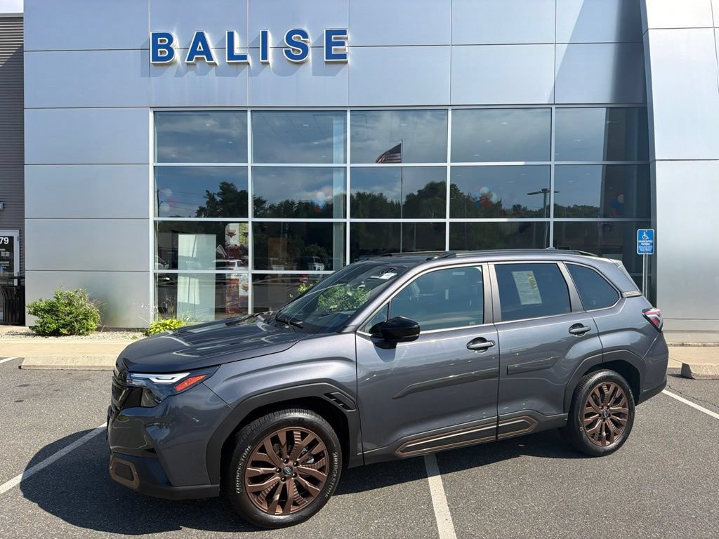 Used 2025 Subaru Forester Sport AWD/4WD image 2