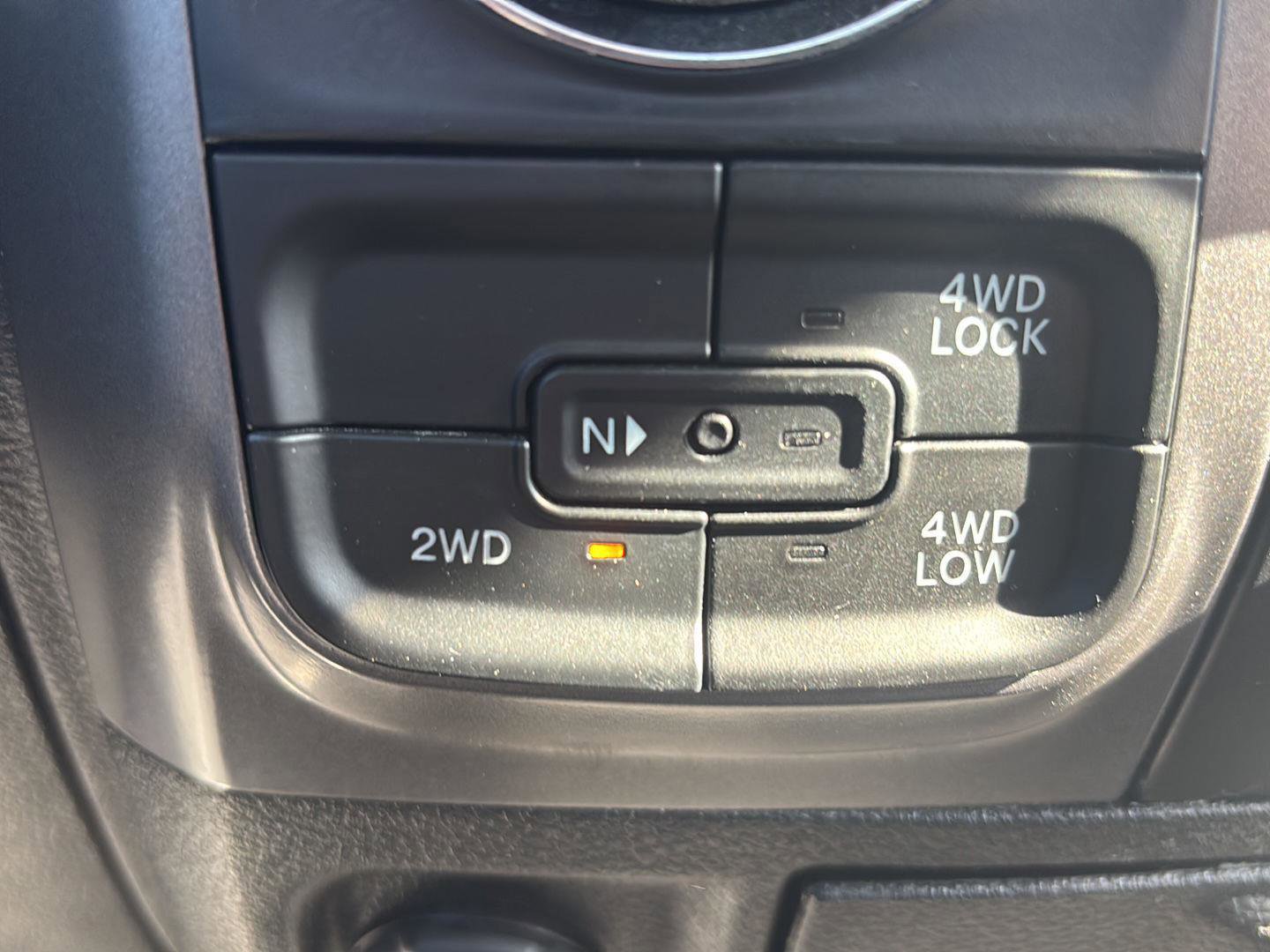 Used 2024 RAM 1500 Classic SLT image 10