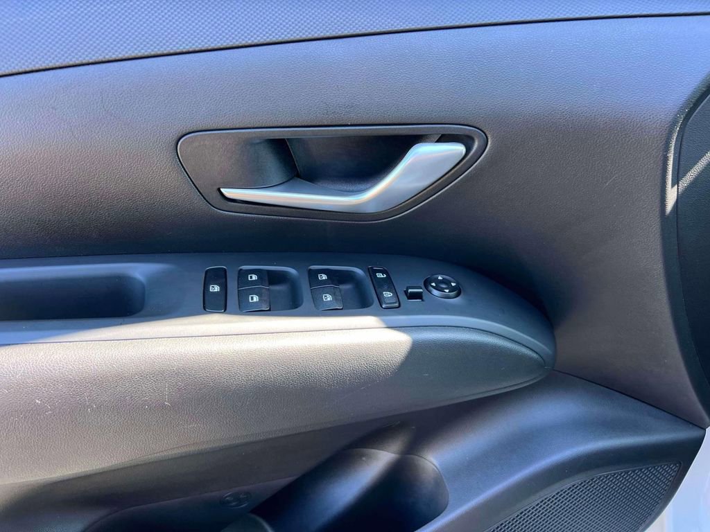 Used 2023 Hyundai Tucson SEL image 17