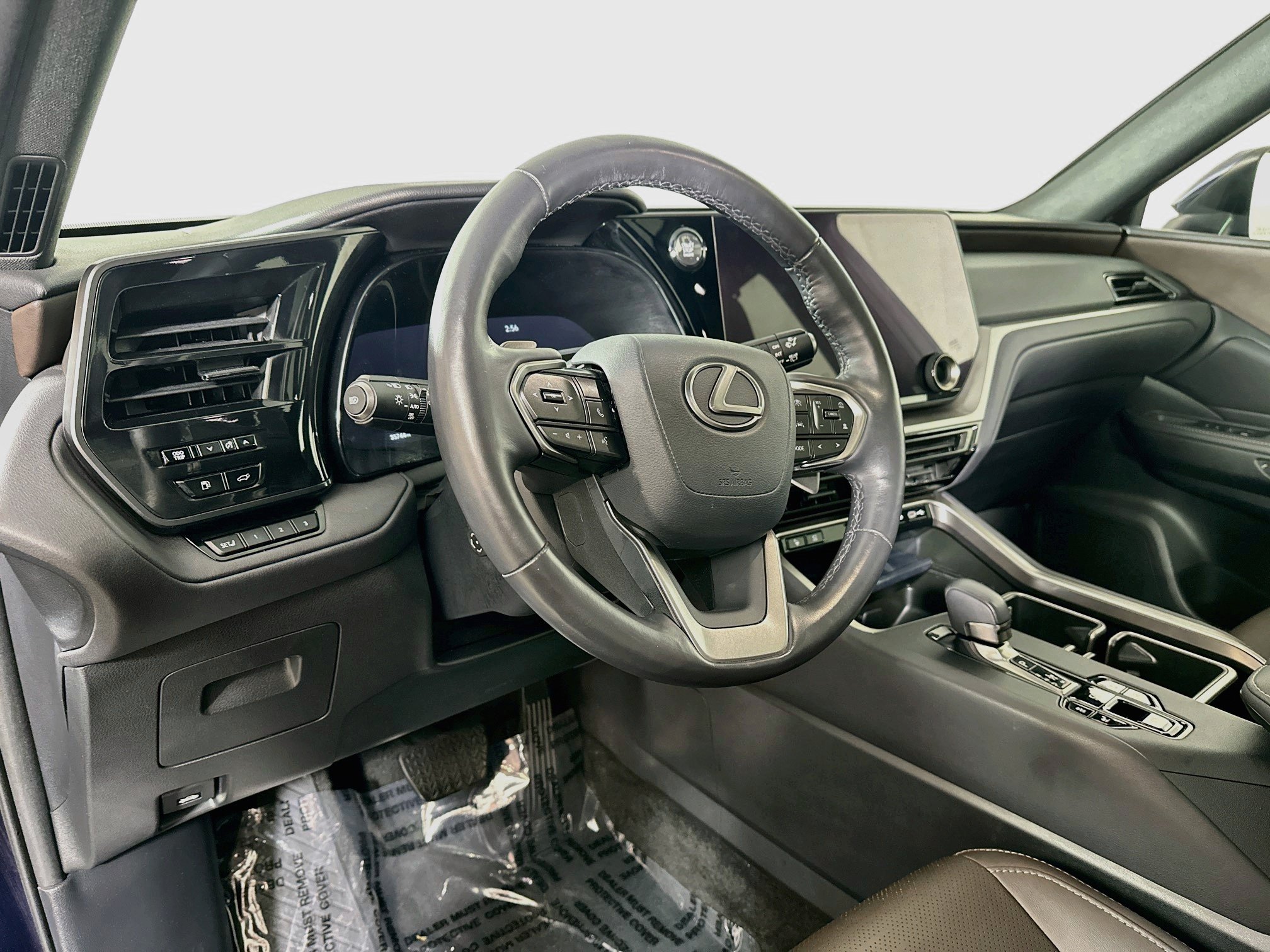 Certified 2024 Lexus TX 350 AWD w/ Captains Chair Package image 9
