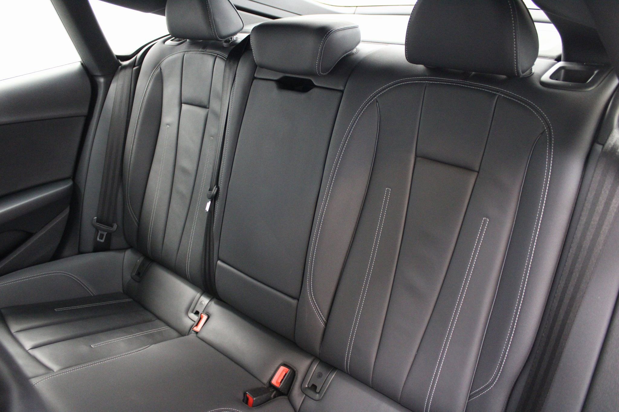 Used 2022 Audi A5 2.0T Premium image 23