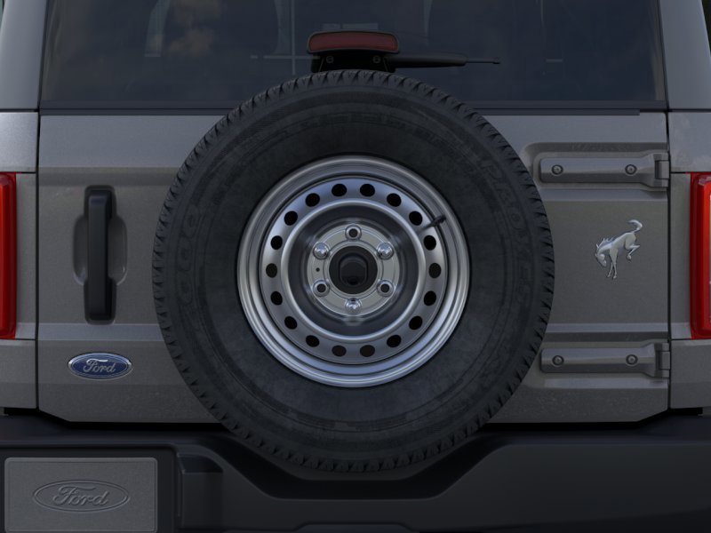 New 2025 Ford Bronco 2-Door image 24