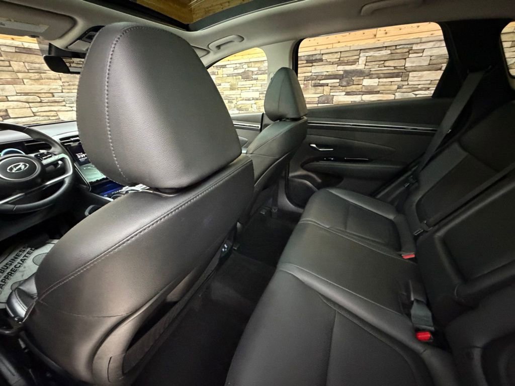 Used 2023 Hyundai Tucson Limited AWD/4WD image 30
