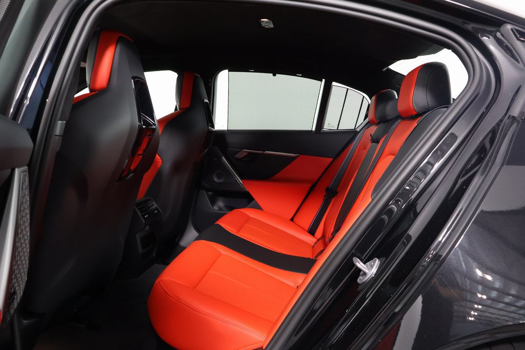 New 2027 BMW M5 w/ Carbon Package AWD/4WD image 6