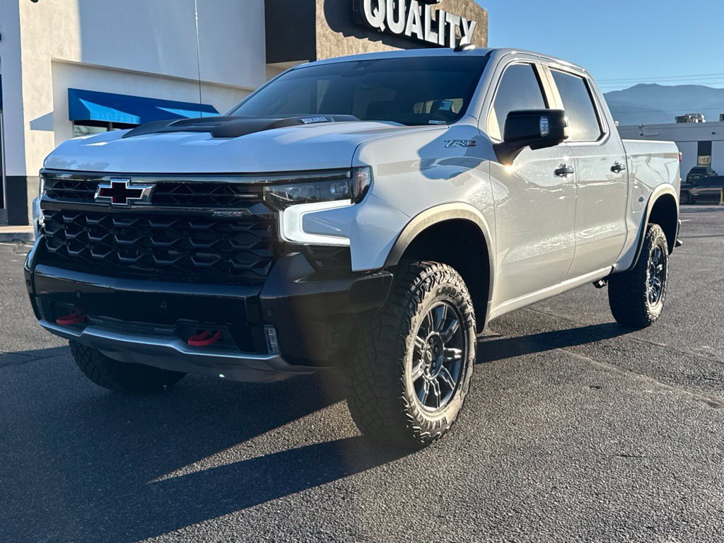 Used 2025 Chevrolet Silverado 1500 ZR2 w/ Technology Package