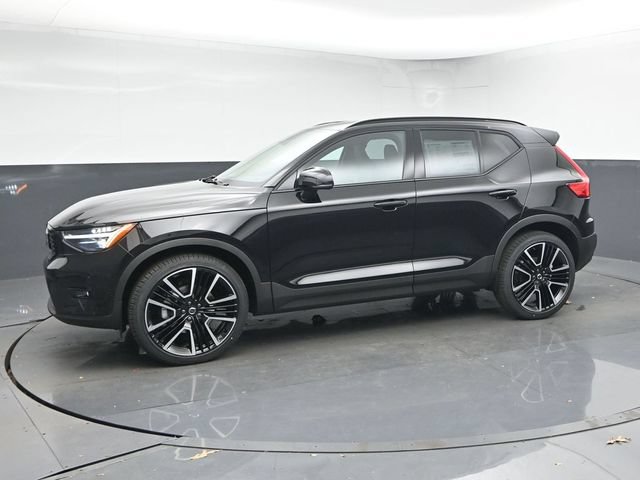 New 2026 Volvo XC40 B5 Ultra w/ Protection Package Premier AWD/4WD image 4