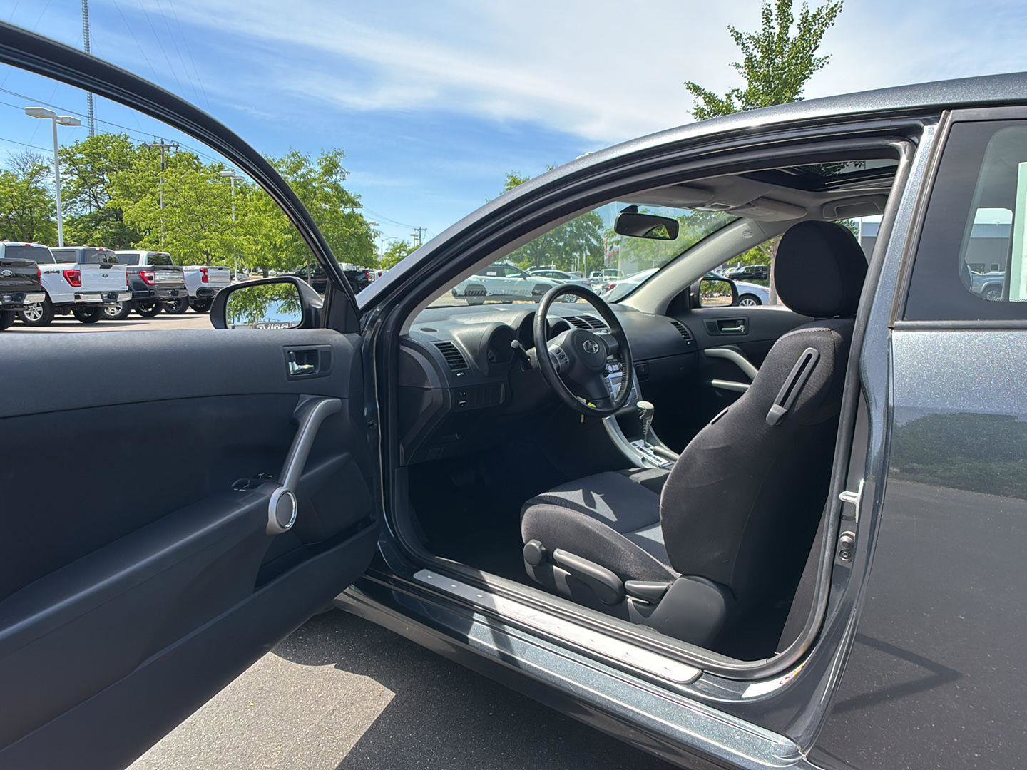 Used 2008 Scion tC Spec FWD image 2