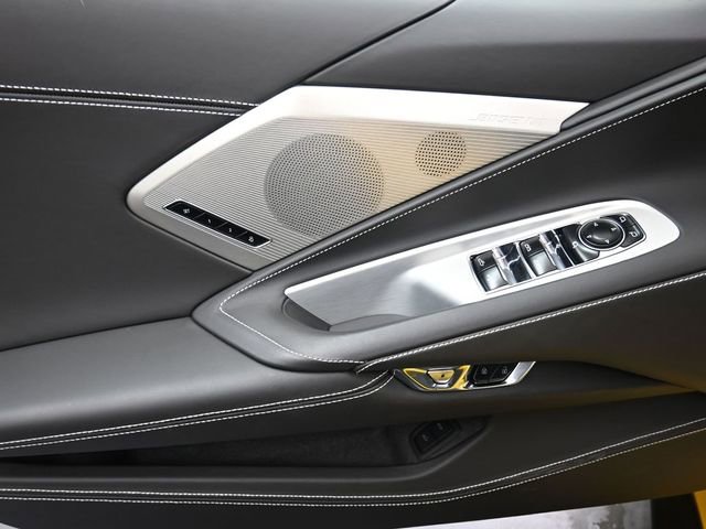 Used 2025 Chevrolet Corvette Stingray Premium Conv w/ Z51 Performance Package image 13