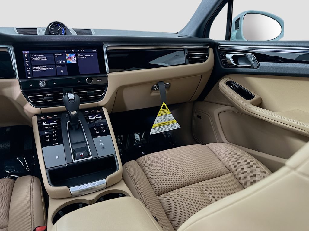 New 2026 Porsche Macan AWD/4WD image 26