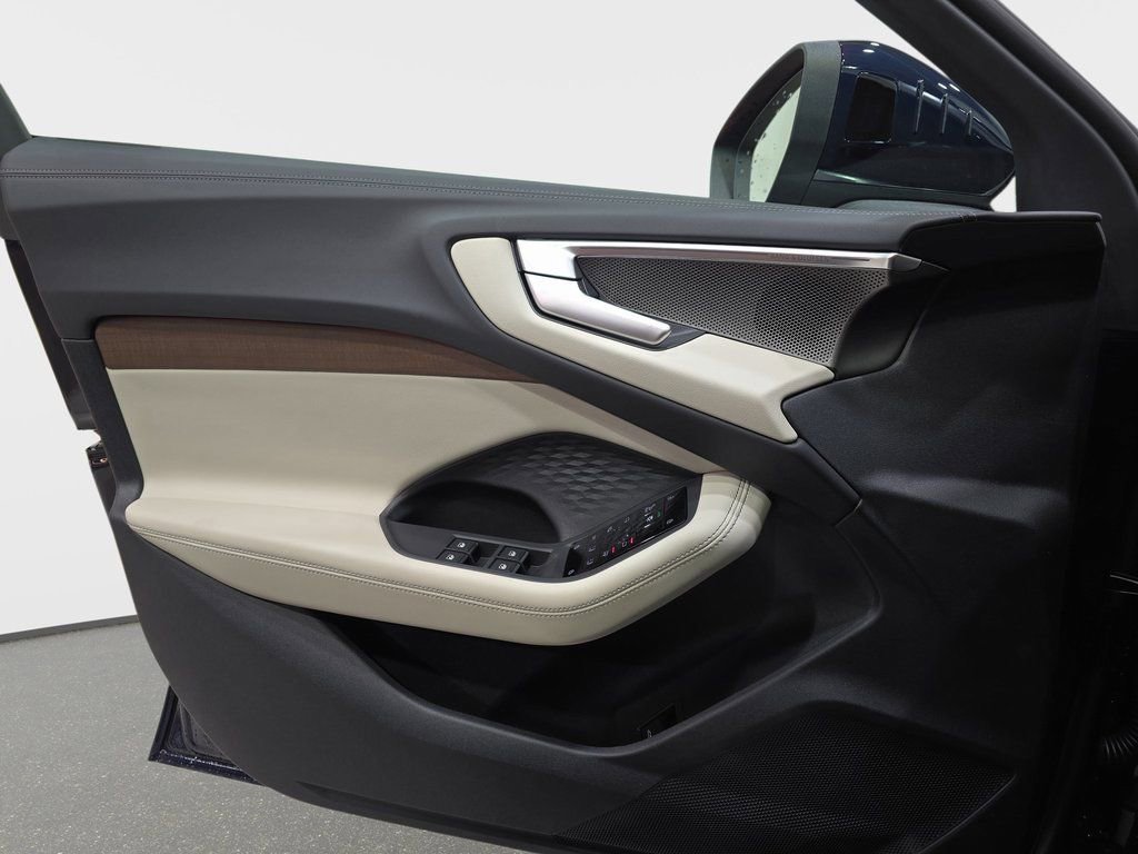 New 2025 Audi A5 2.0T Premium Plus image 26