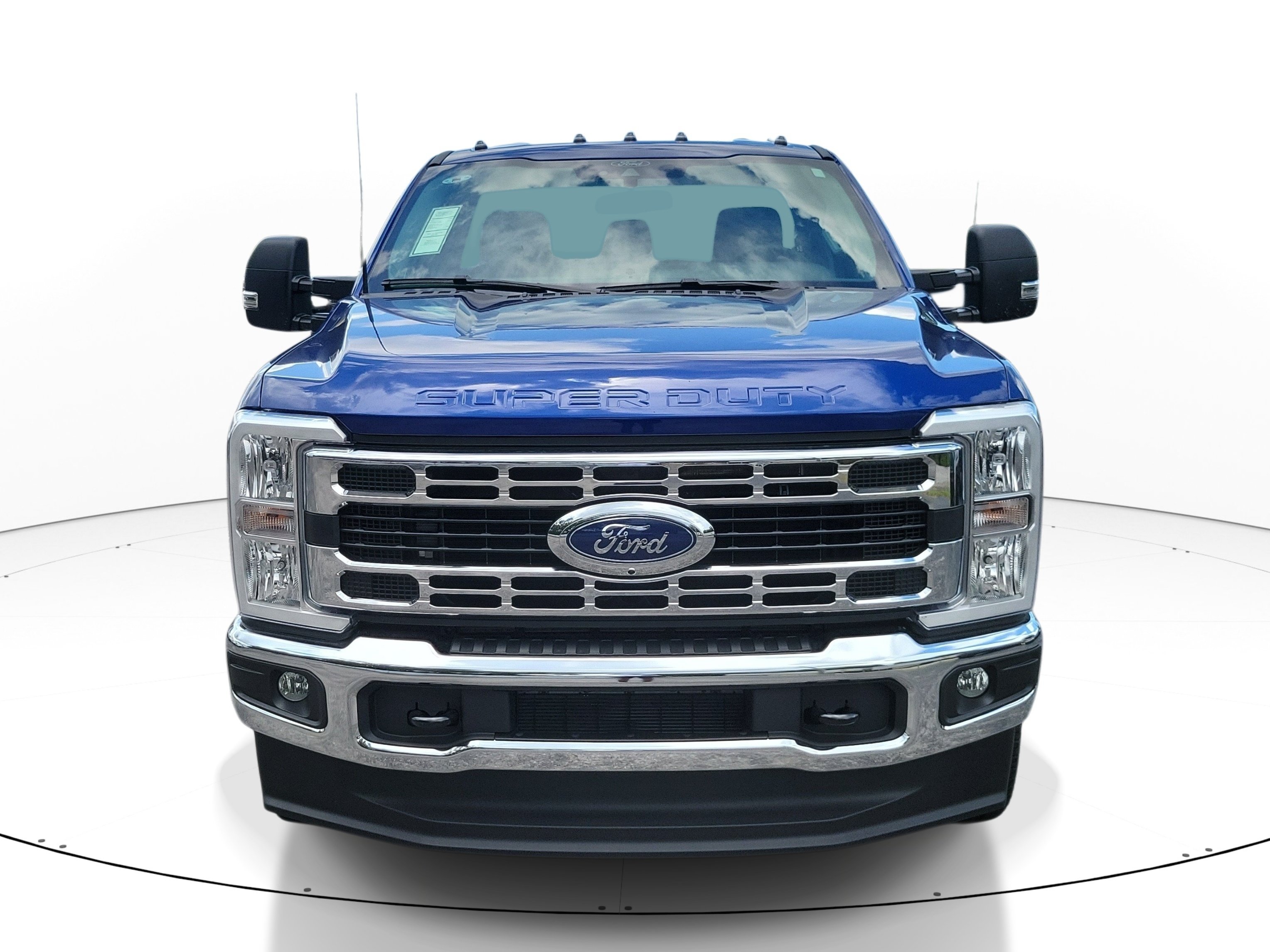 New 2026 Ford F350 XLT w/ 360-Degree Camera Package AWD/4WD image 2