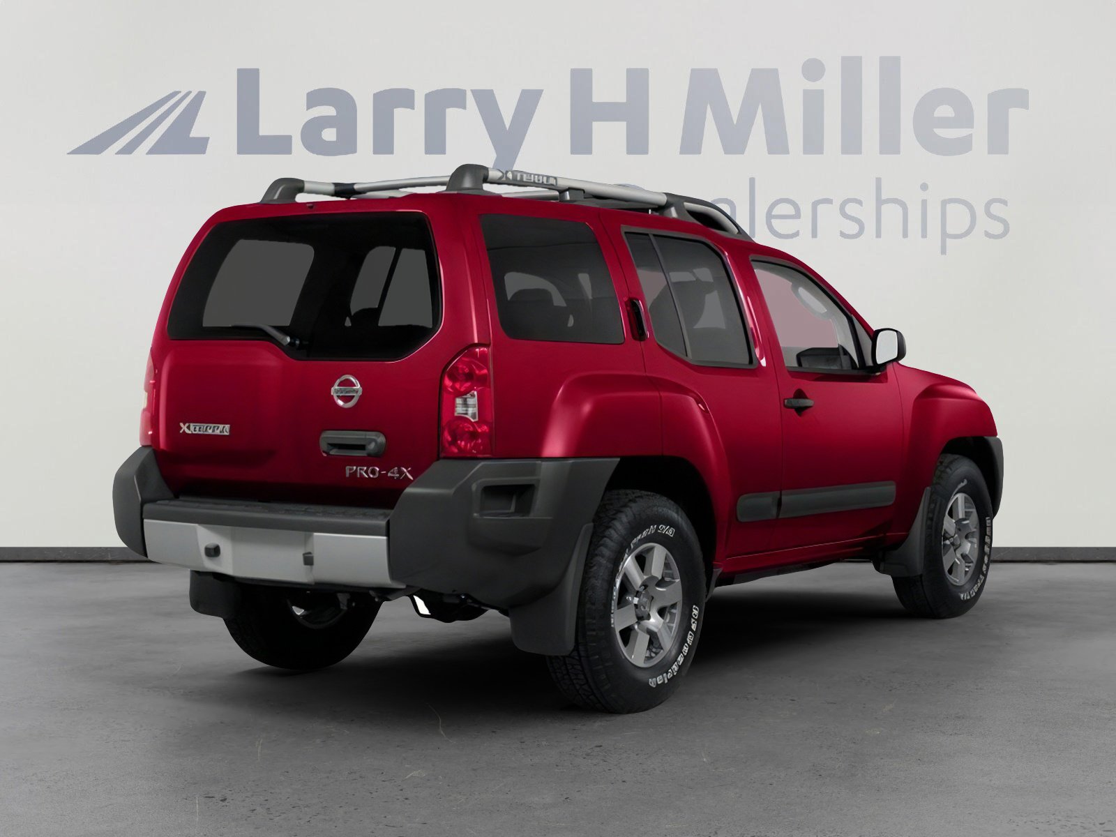 Used 2013 Nissan Xterra S image 2