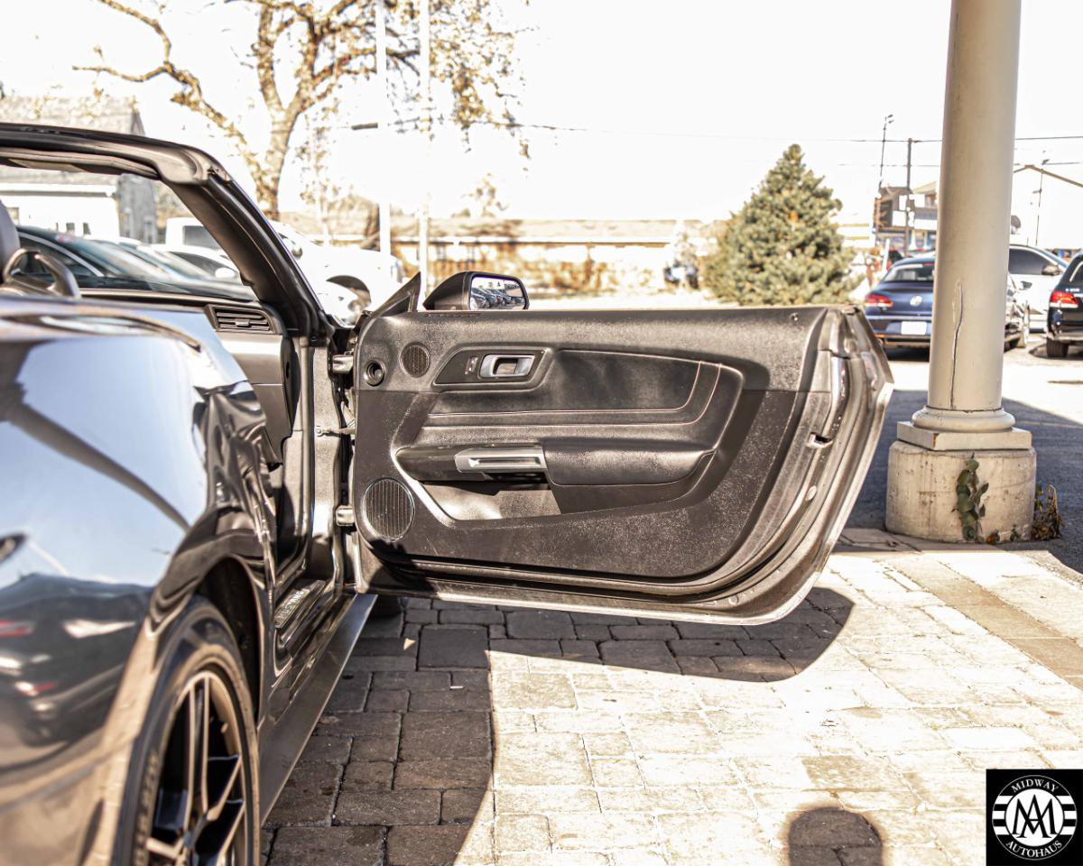 Used 2018 Ford Mustang Premium w/ Equipment Group 201A image 31