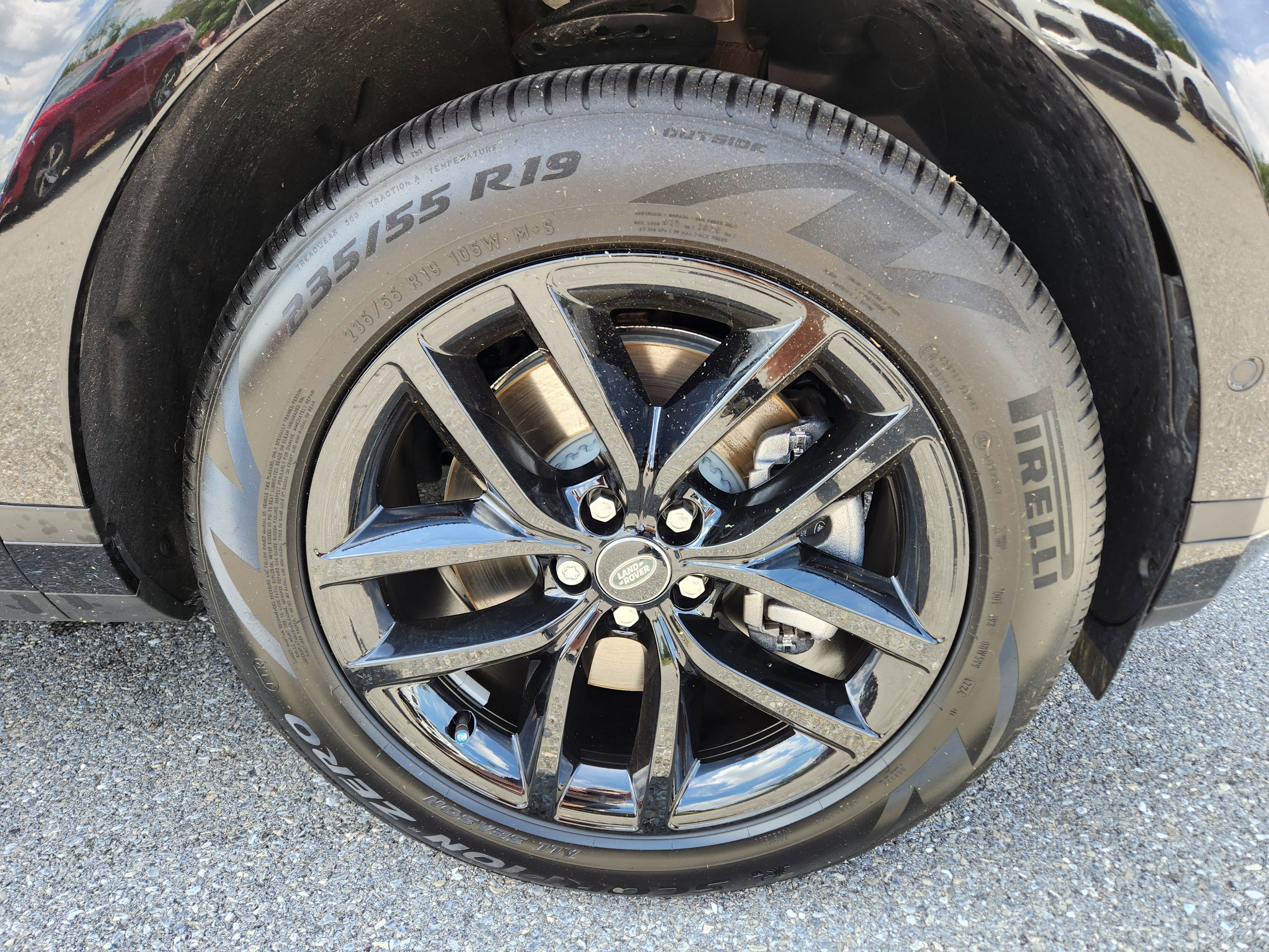 Certified 2025 Land Rover Range Rover Evoque S image 7