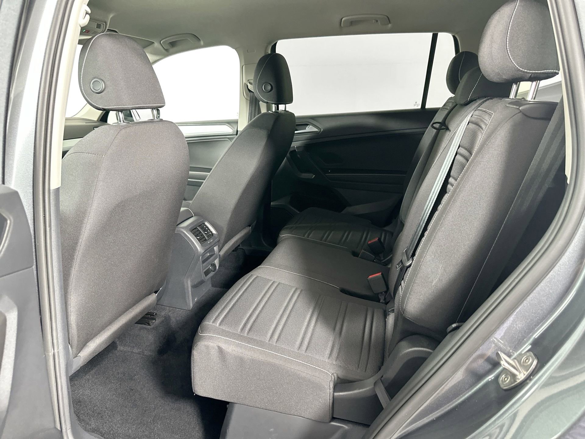 Certified 2022 Volkswagen Tiguan S image 19
