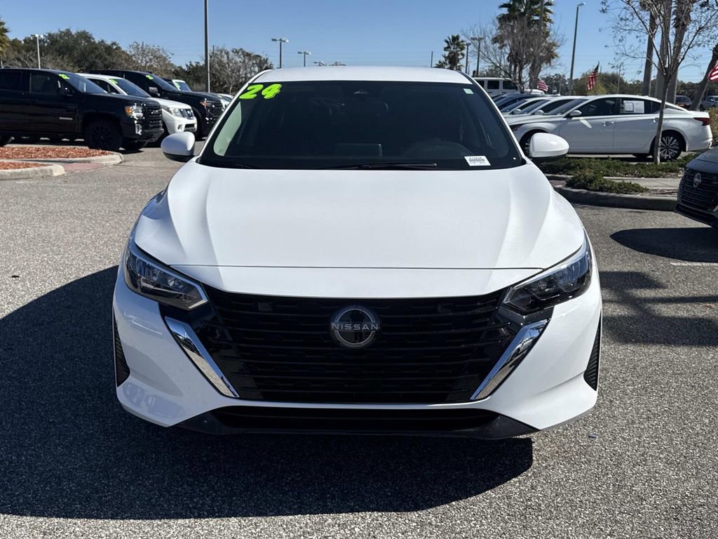 Used 2024 Nissan Sentra SV image 9