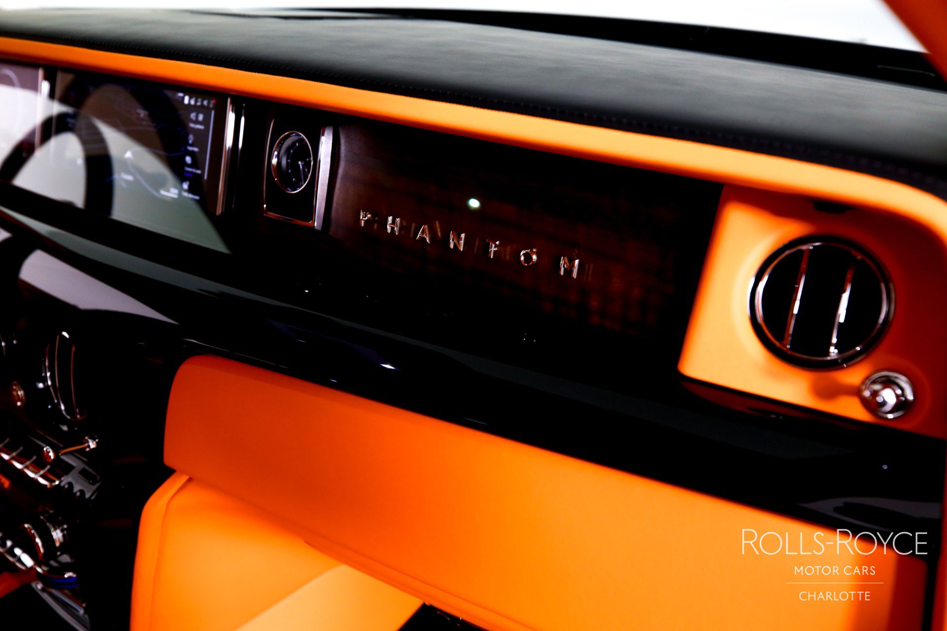 New 2026 Rolls-Royce Phantom Sedan image 37