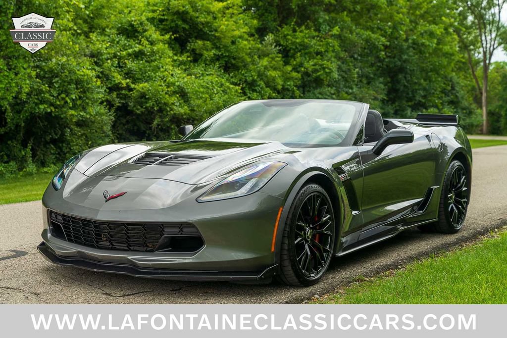 Used 2015 Chevrolet Corvette Z06 w/ 2LZ Preferred Equipment Group RWD image 24