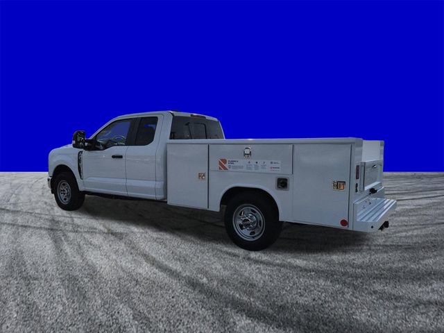 New 2025 Ford F350 XL w/ XL Chrome Package image 6