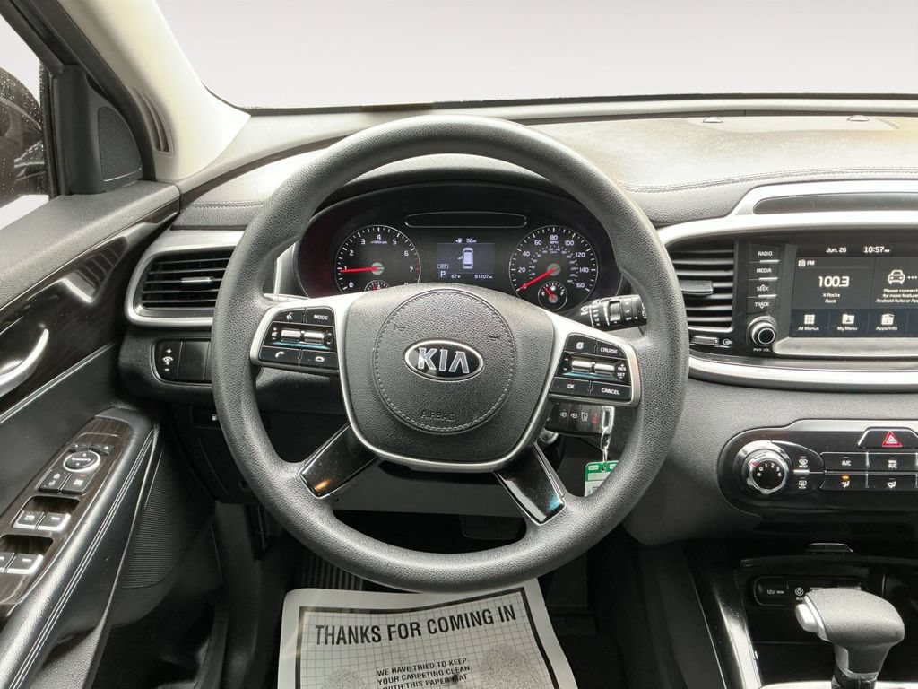 Used 2019 Kia Sorento L FWD image 11