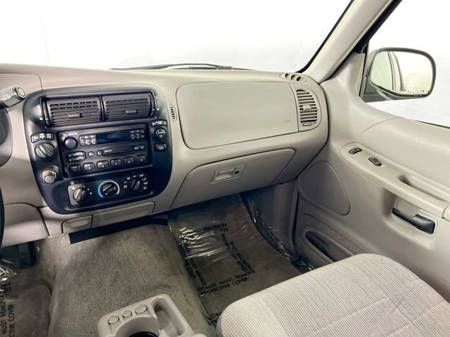 Used 1996 Ford Explorer XLT AWD/4WD image 24