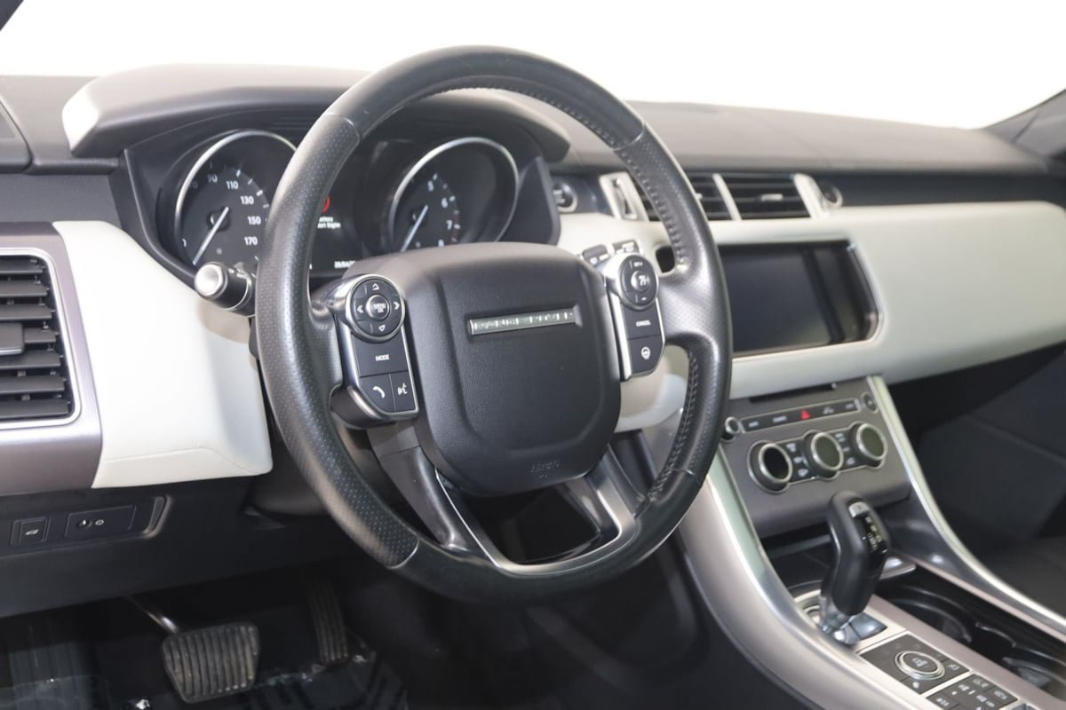 Used 2016 Land Rover Range Rover Sport HSE AWD/4WD image 6