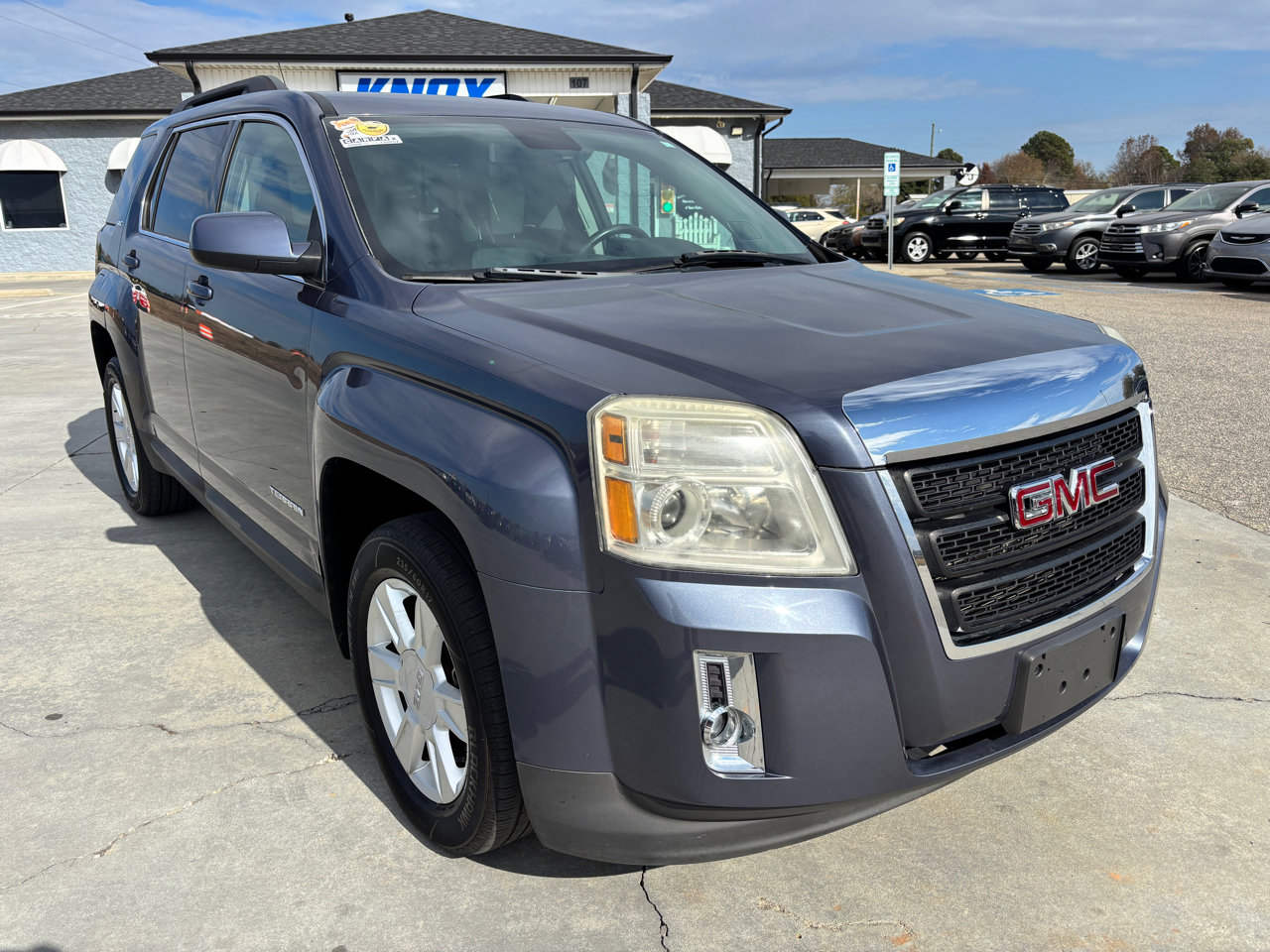 Used 2013 GMC Terrain SLT image 2
