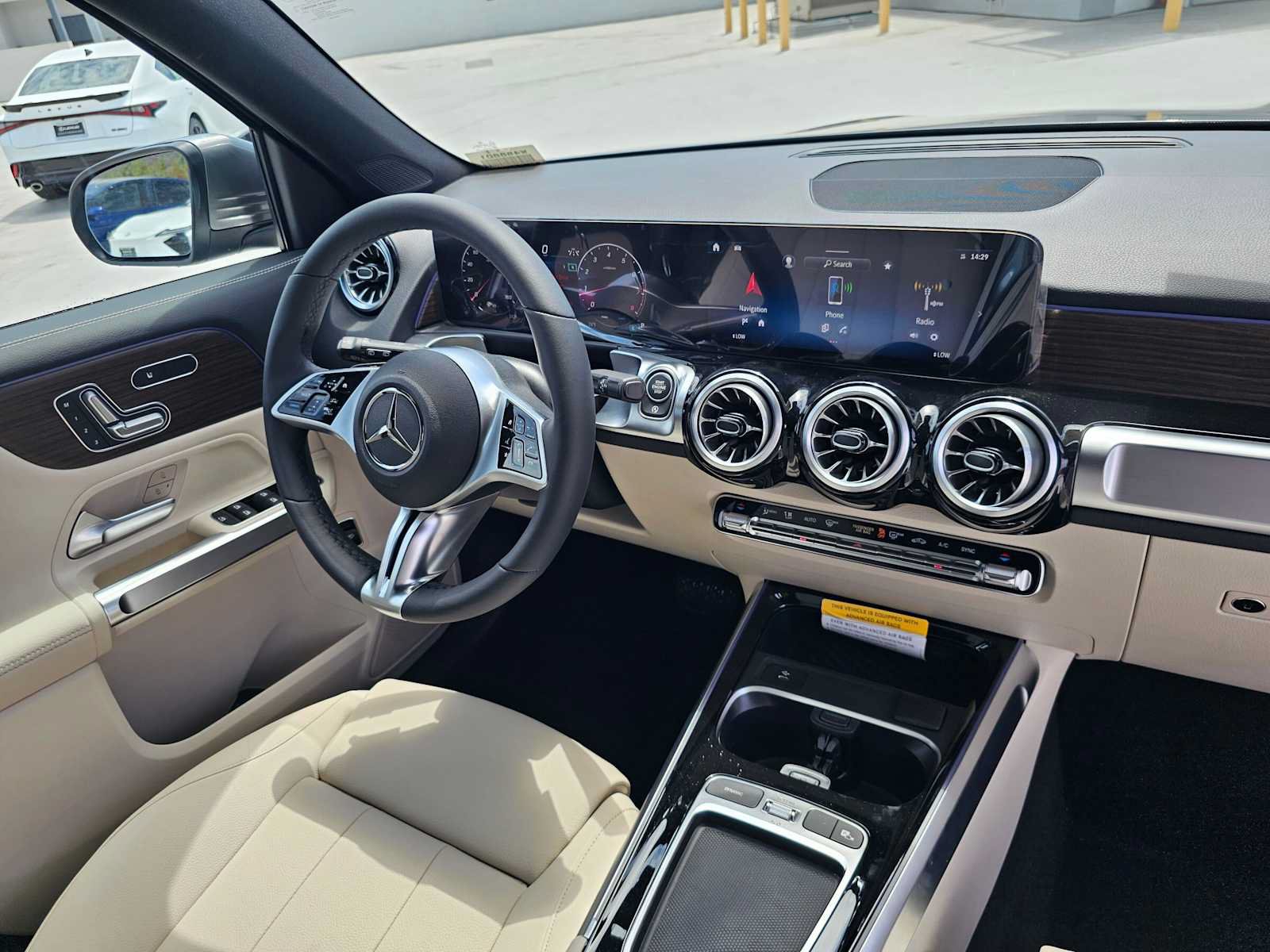 New 2026 Mercedes-Benz GLB 250 image 11