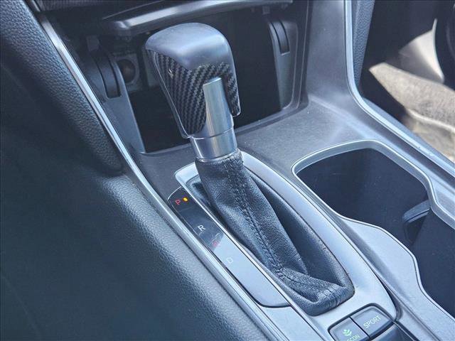 Used 2018 Honda Accord Sport image 13
