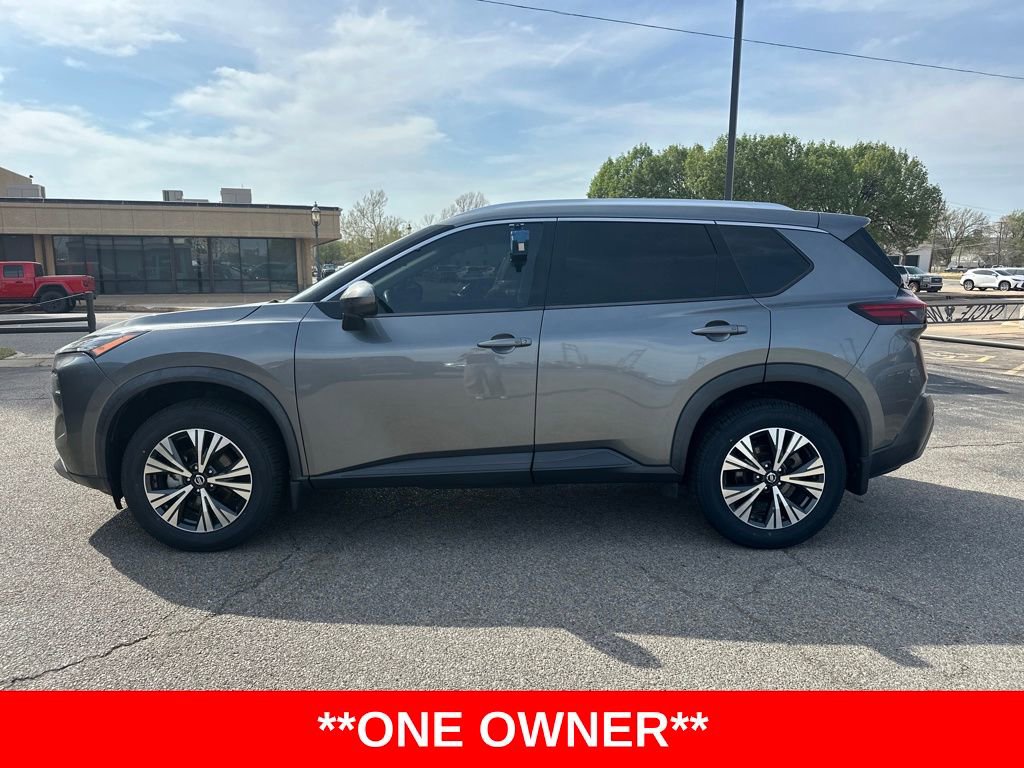 Certified 2021 Nissan Rogue SV w/ Premium Package FWD image 2