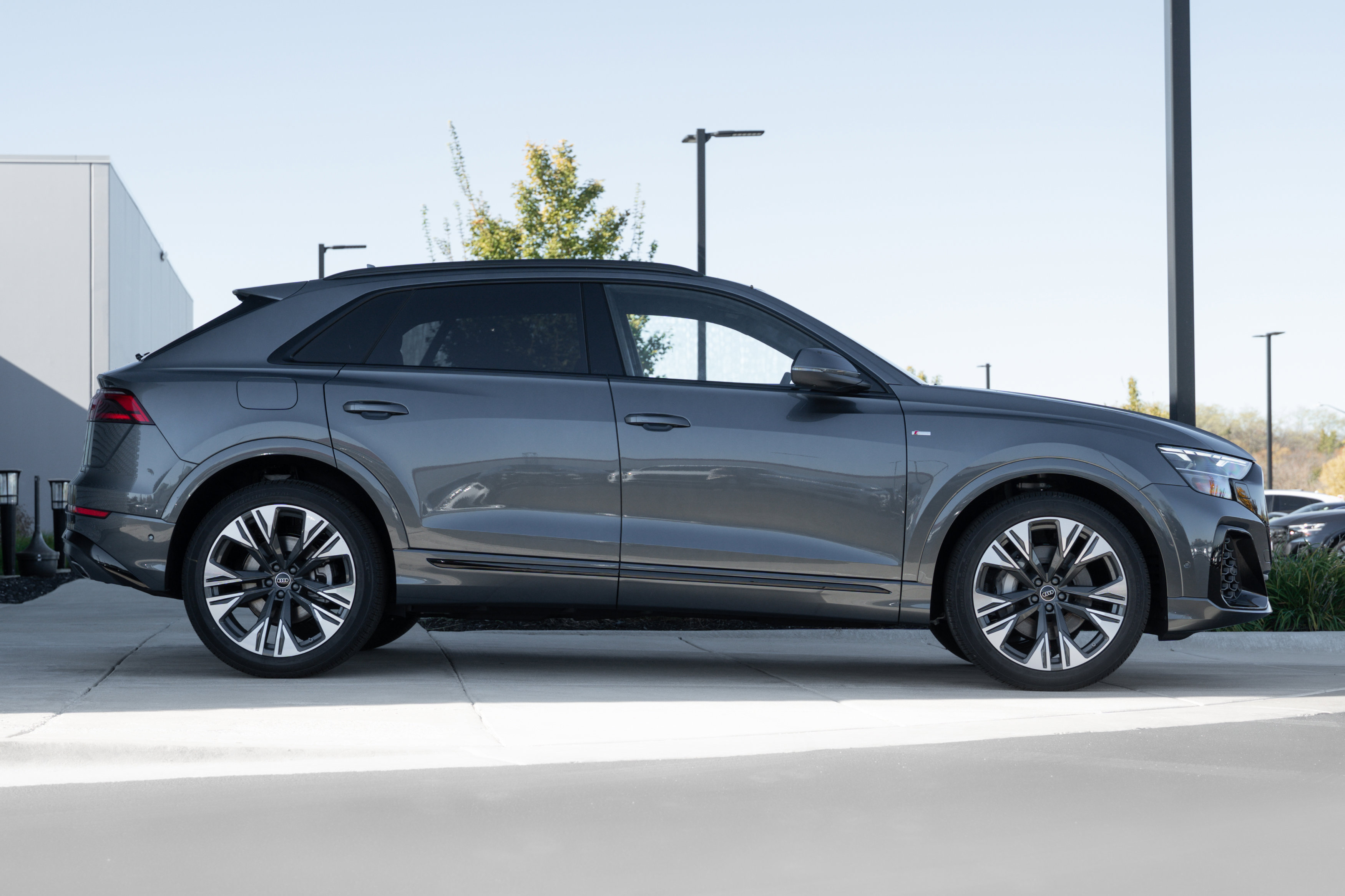 New 2026 Audi Q8 Premium Plus AWD/4WD image 3