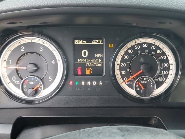 Used 2017 RAM 2500 Tradesman w/ Chrome Appearance Group image 14