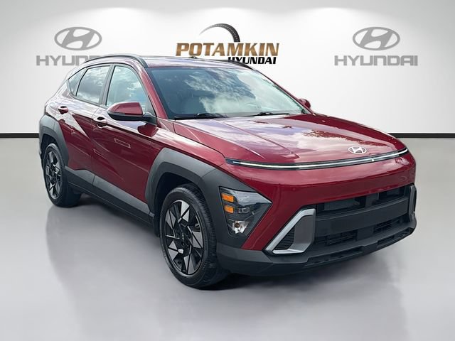 Certified 2024 Hyundai Kona SEL w/ Convenience Package FWD image 3