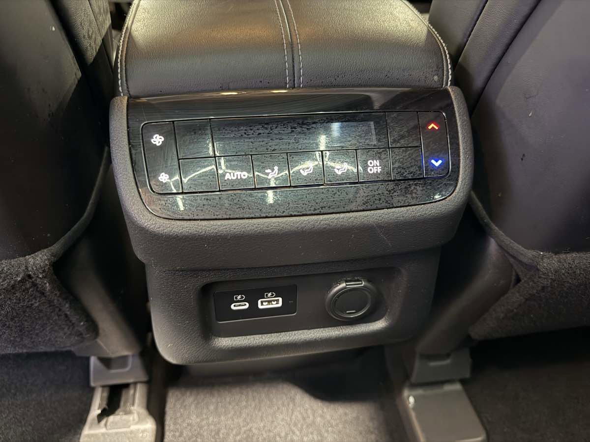 Used 2022 INFINITI QX60 Pure AWD/4WD image 28