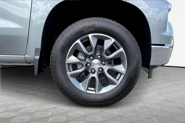 New 2026 Chevrolet Silverado 1500 LT image 13
