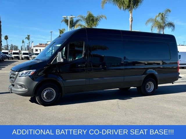 Used 2024 Mercedes-Benz Sprinter 3500 image 7