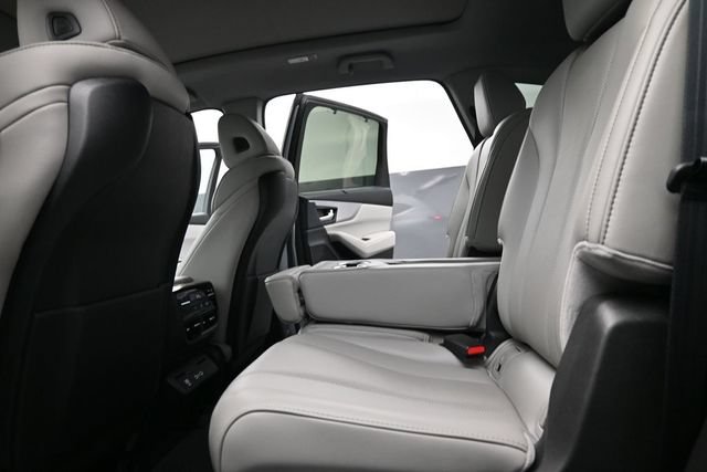 Used 2024 Acura MDX FWD w/ Technology Package image 17
