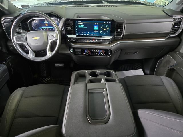 Used 2025 Chevrolet Silverado 1500 LT image 12