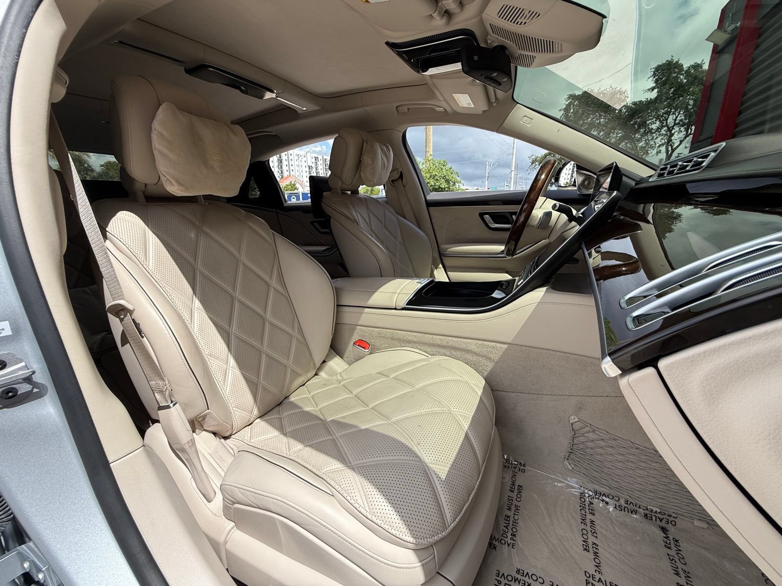 Used 2024 Mercedes-Benz Maybach S 580 4MATIC image 28