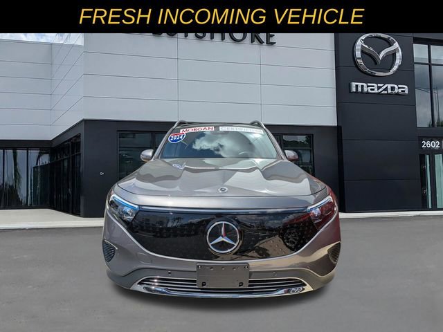 Used 2024 Mercedes-Benz EQB 300 4MATIC w/ Winter Package image 6