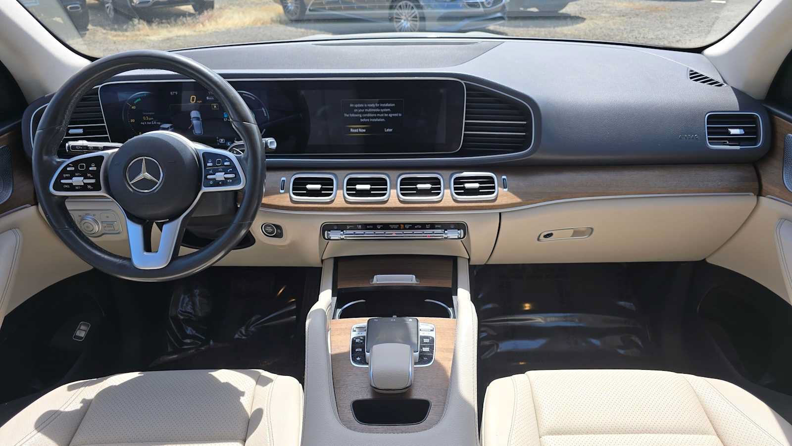 Certified 2020 Mercedes-Benz GLE 350 w/ Premium Package image 18